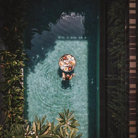 The Kemilau Hotel & Villa Canggu Exteriör bild